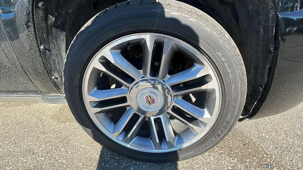 used 2012 Cadillac Escalade car, priced at $14,995