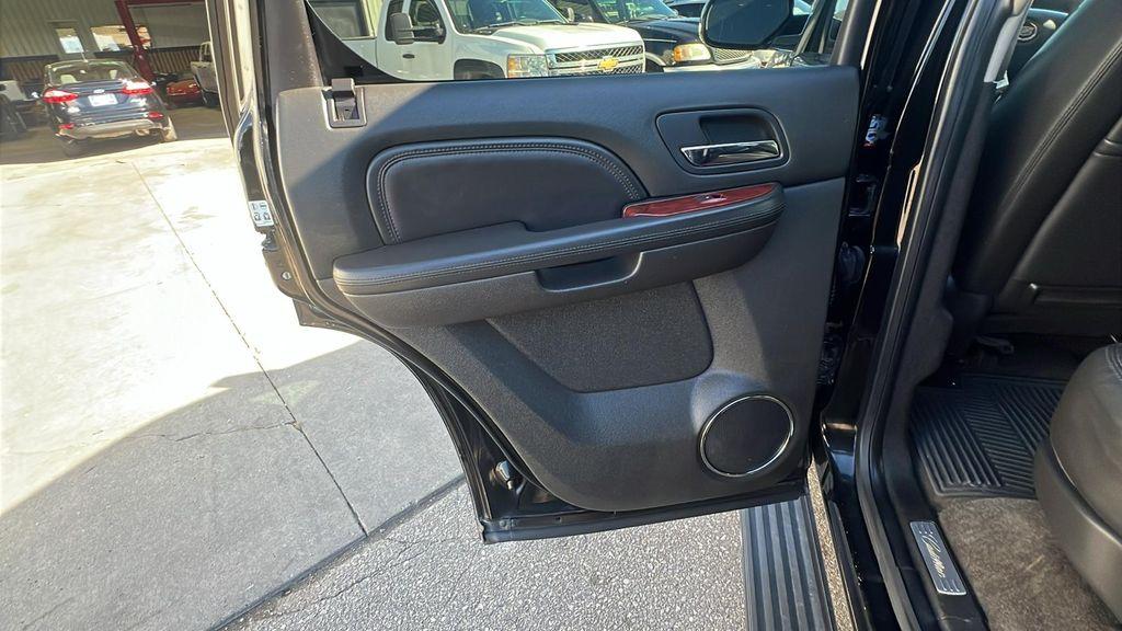 used 2012 Cadillac Escalade car, priced at $14,995