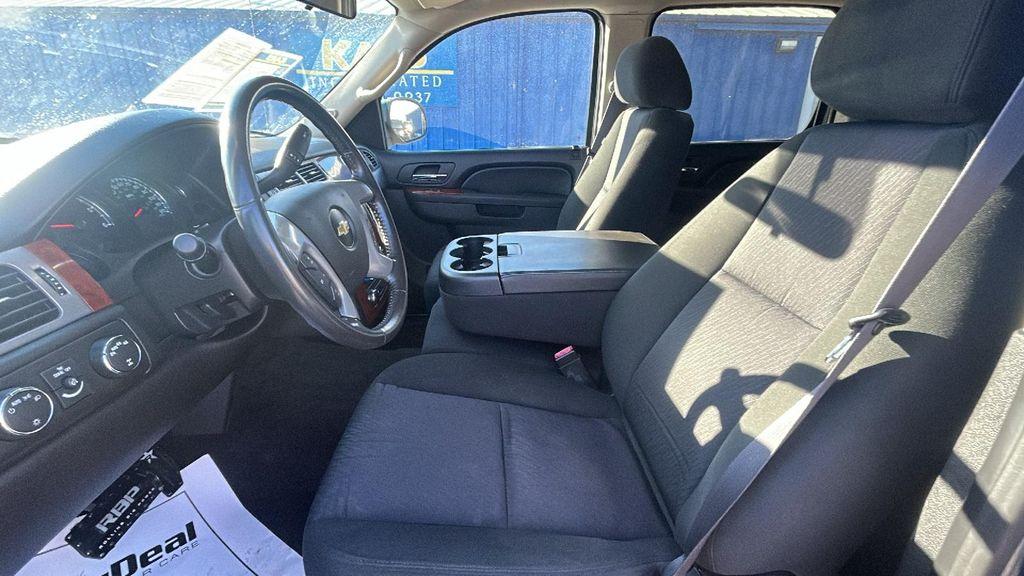 used 2011 Chevrolet Avalanche car, priced at $14,995