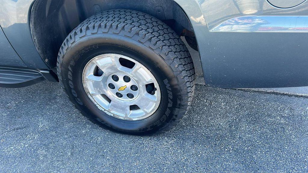 used 2011 Chevrolet Avalanche car, priced at $14,995
