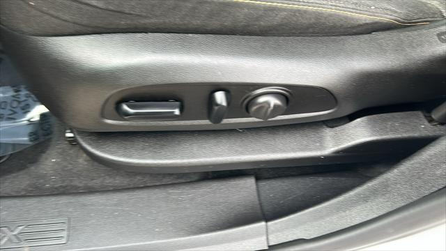 used 2019 Chevrolet Equinox car, priced at $9,995