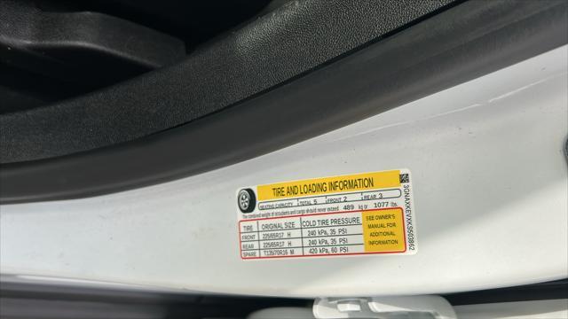 used 2019 Chevrolet Equinox car, priced at $9,995