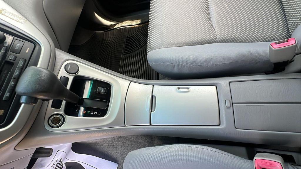 used 2007 Toyota Highlander car, priced at $7,995