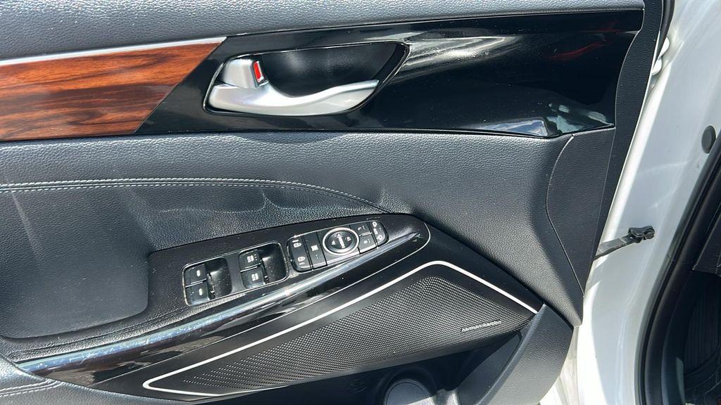 used 2017 Kia Cadenza car, priced at $12,995