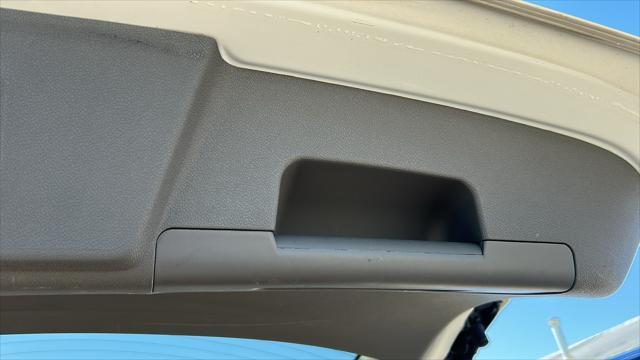 used 2011 Chevrolet Traverse car, priced at $6,995