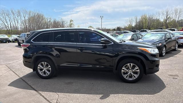used 2014 Toyota Highlander car, priced at $20,995