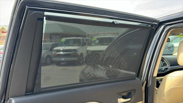 used 2014 Toyota Highlander car, priced at $20,995