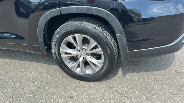 used 2014 Toyota Highlander car, priced at $20,995
