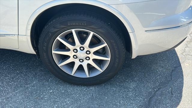 used 2015 Buick Enclave car, priced at $8,995