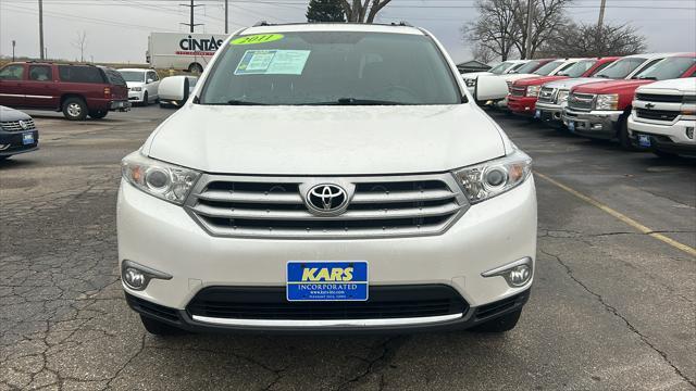 used 2011 Toyota Highlander car, priced at $14,995