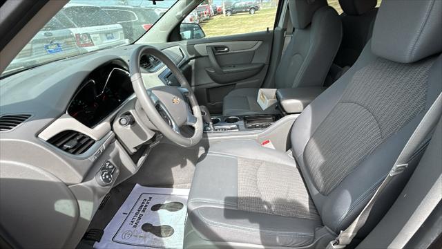 used 2014 Chevrolet Traverse car, priced at $10,995