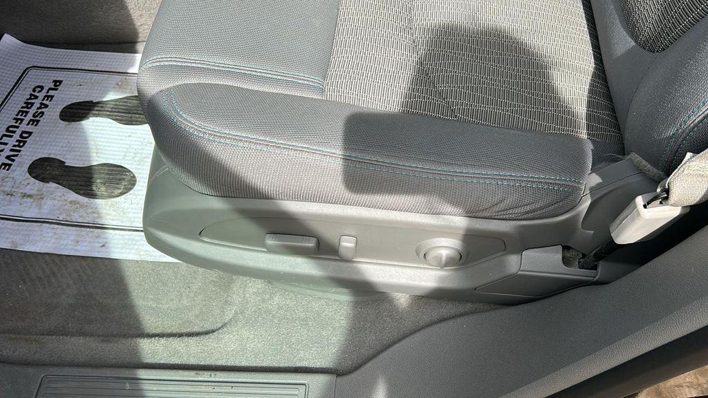 used 2014 Chevrolet Traverse car, priced at $10,995