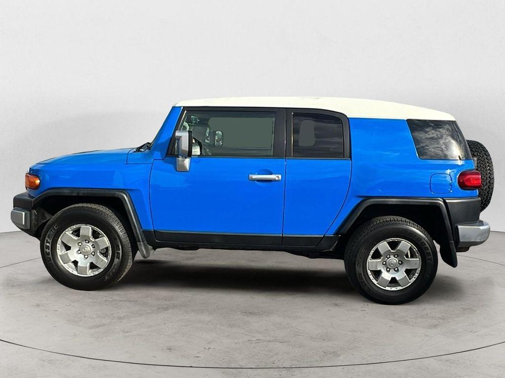 used 2008 Toyota FJ Cruiser car, priced at $13,995