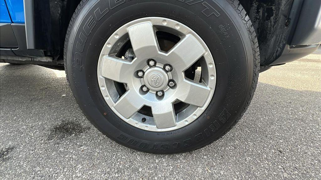 used 2008 Toyota FJ Cruiser car, priced at $13,995