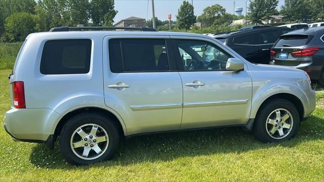 used 2010 Honda Pilot car, priced at $11,995