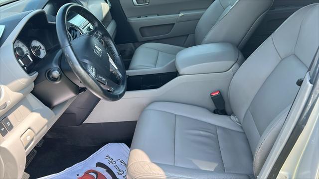 used 2010 Honda Pilot car, priced at $11,995