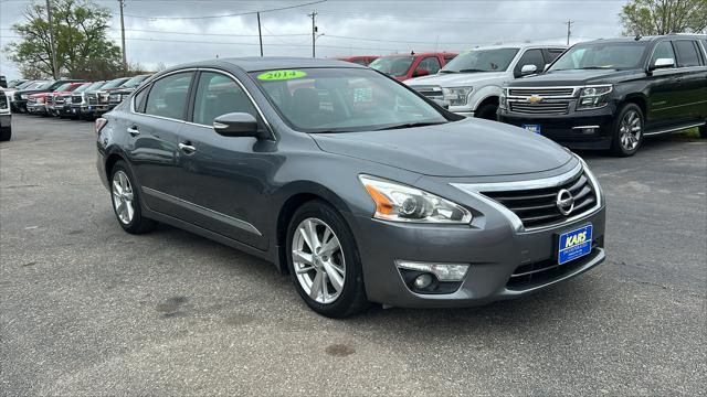 used 2014 Nissan Altima car, priced at $12,995