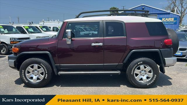 used 2007 Toyota FJ Cruiser car, priced at $15,995