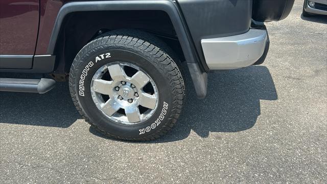 used 2007 Toyota FJ Cruiser car, priced at $15,995
