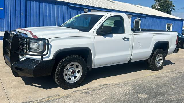 used 2018 GMC Sierra 1500 car, priced at $17,995