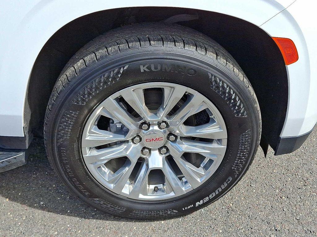 used 2023 GMC Yukon car, priced at $57,567