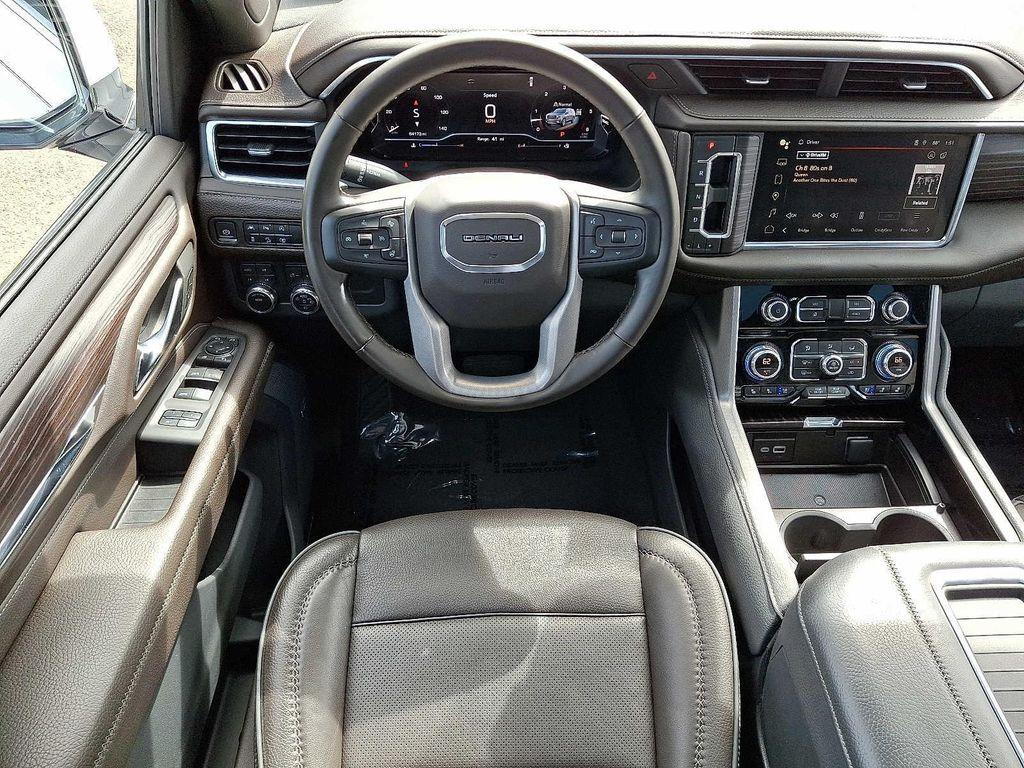 used 2023 GMC Yukon car, priced at $57,567