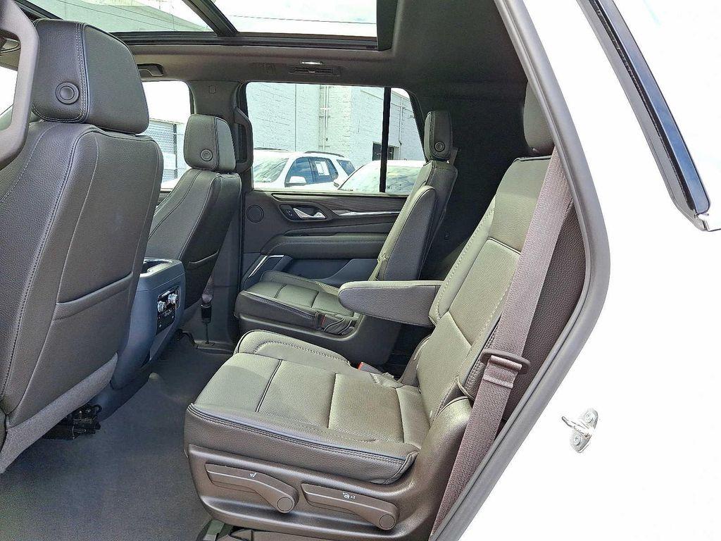 used 2023 GMC Yukon car, priced at $57,567