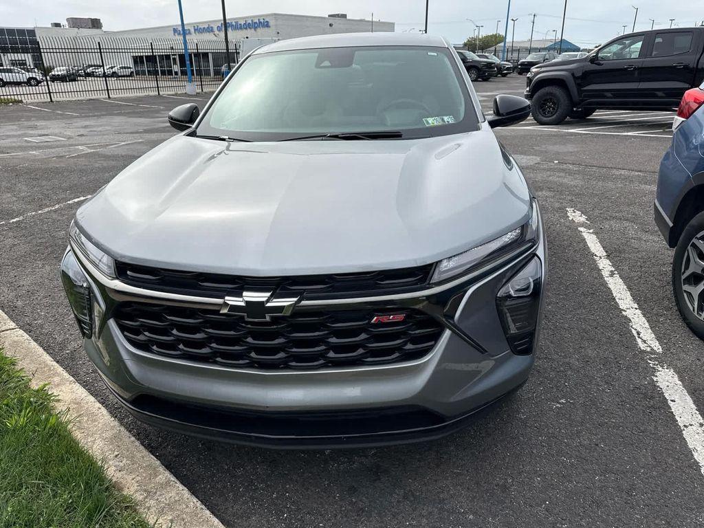 used 2024 Chevrolet Trax car, priced at $21,918