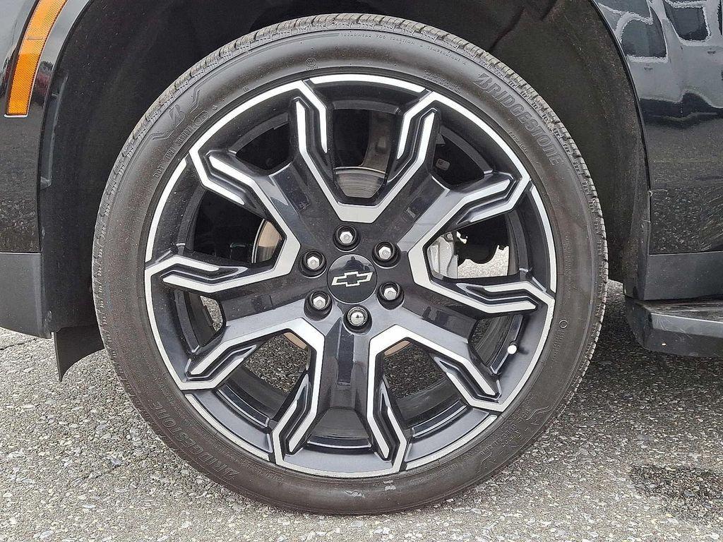 used 2025 Chevrolet Tahoe car, priced at $77,615