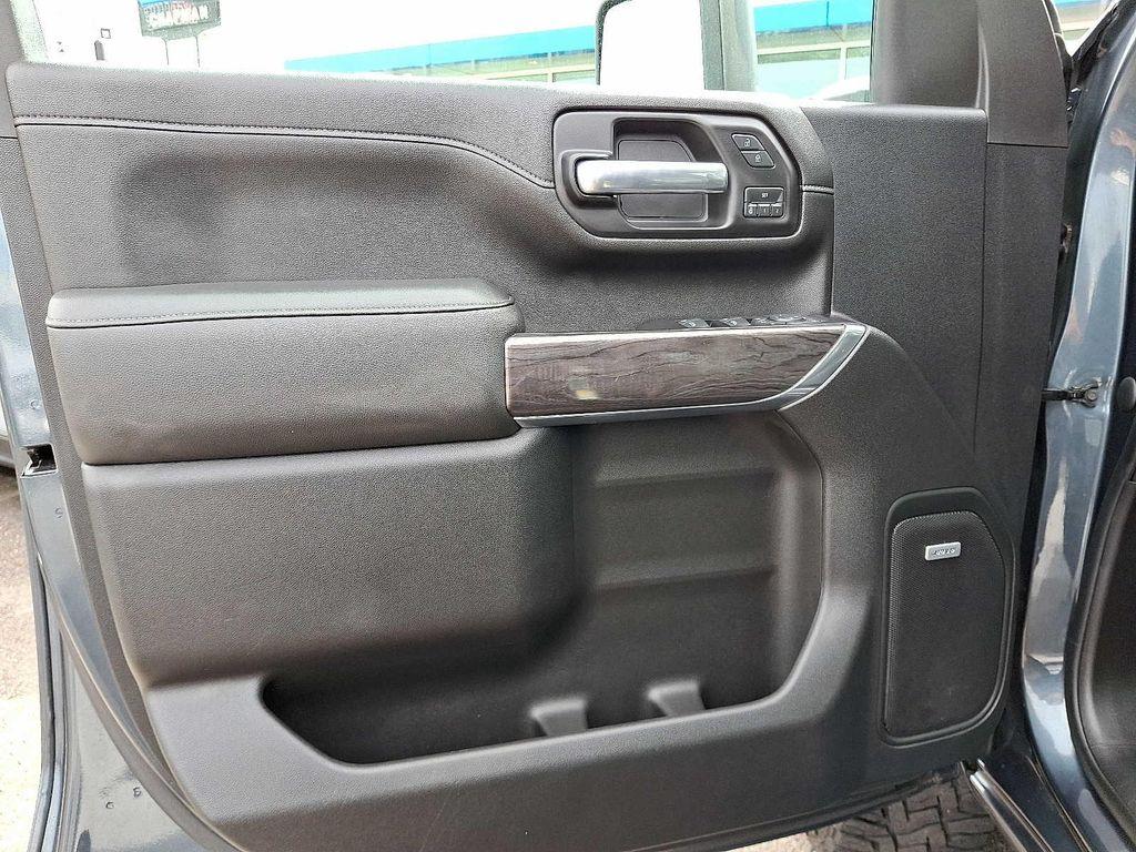 used 2020 Chevrolet Silverado 2500 car, priced at $42,996