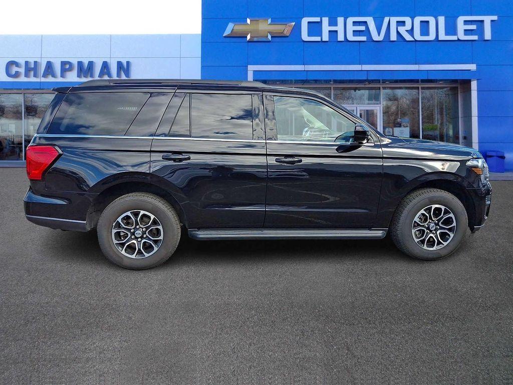 used 2024 Ford Expedition car, priced at $46,996