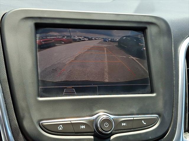 used 2022 Chevrolet Equinox car, priced at $19,500