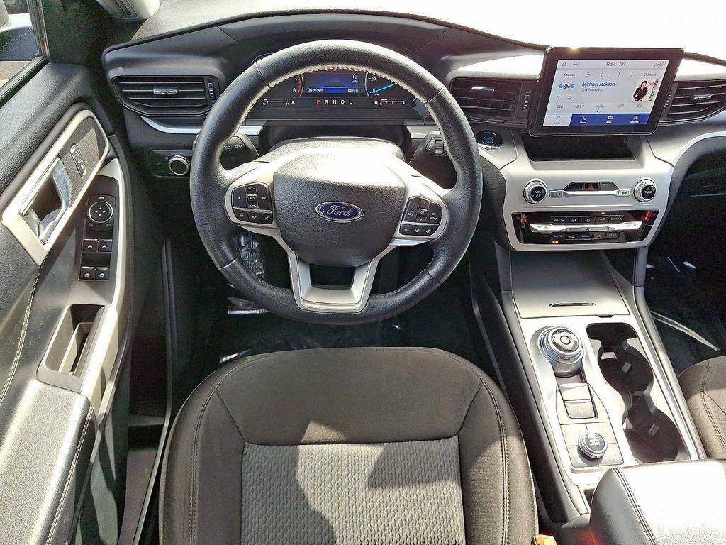 used 2022 Ford Explorer car, priced at $29,432