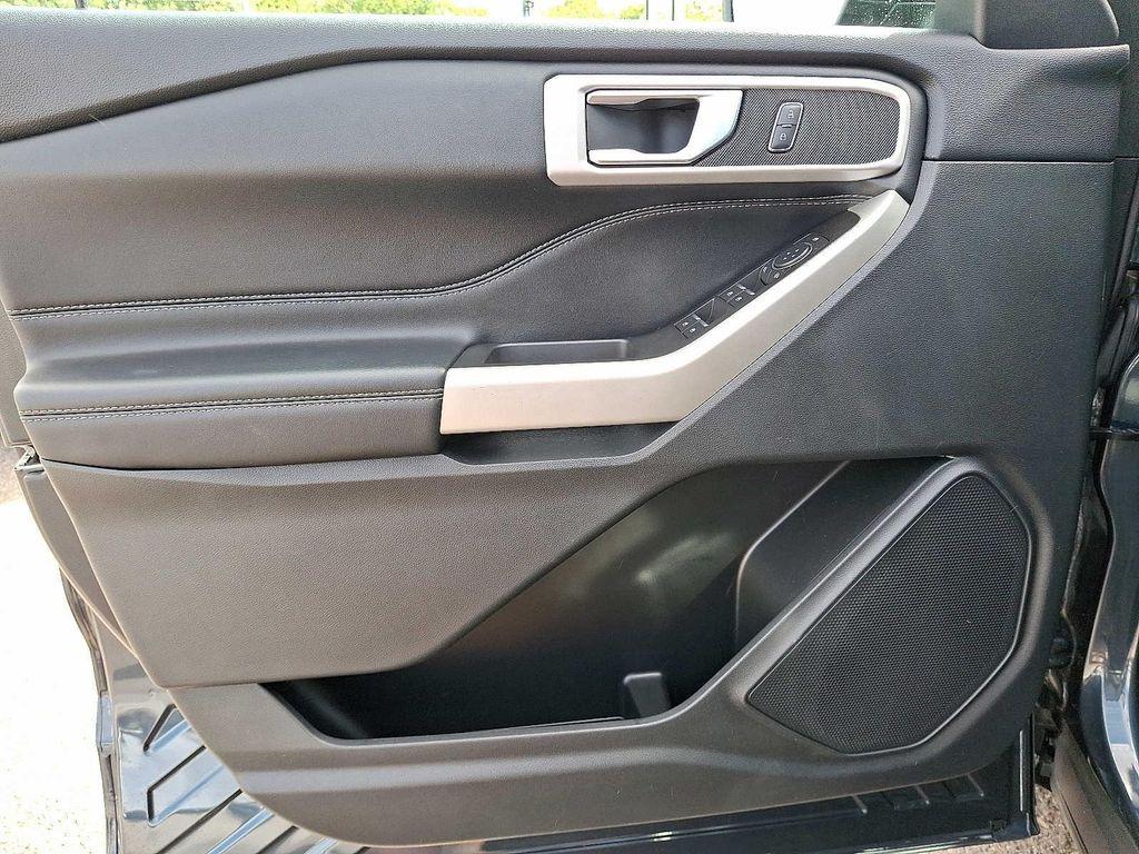 used 2022 Ford Explorer car, priced at $29,432
