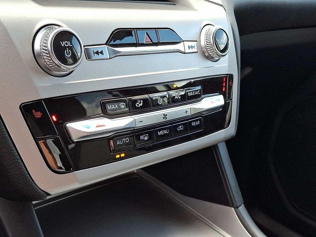 used 2022 Ford Explorer car, priced at $29,432