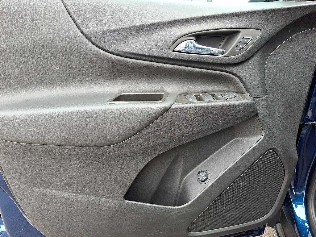 used 2023 Chevrolet Equinox car, priced at $24,500
