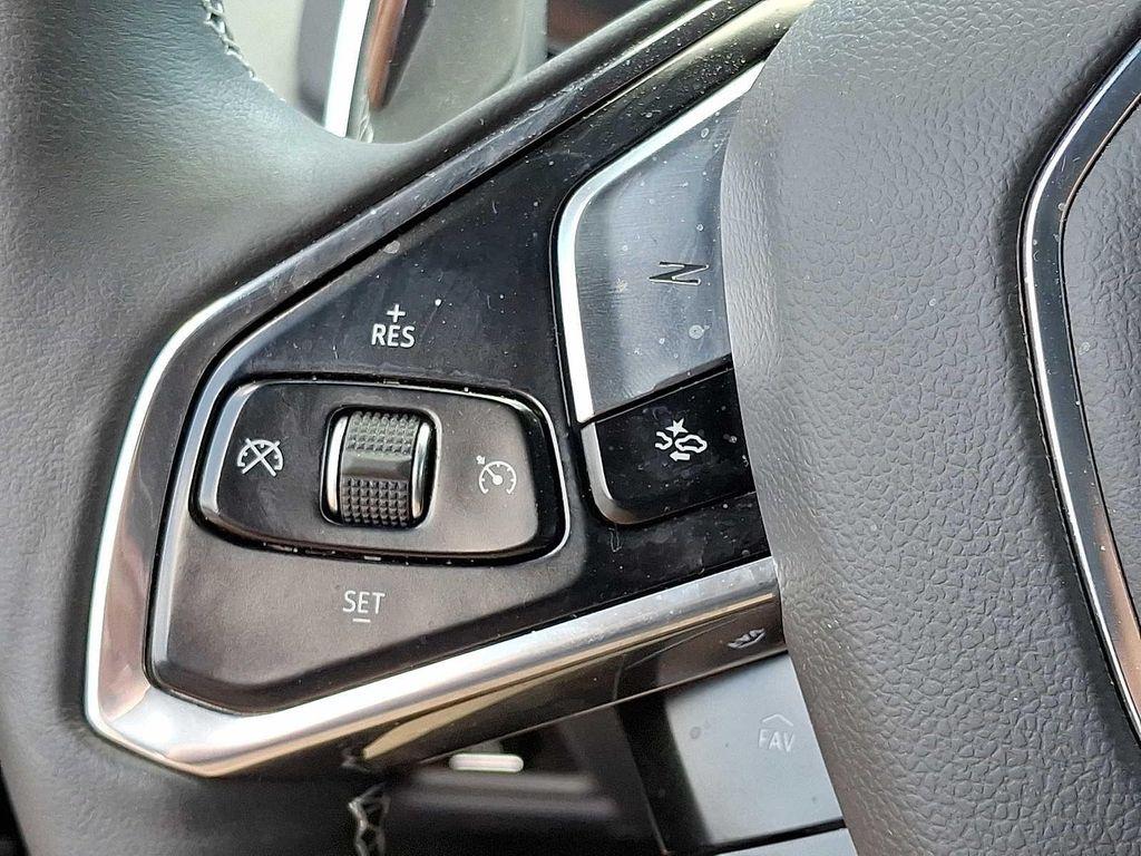 used 2024 Chevrolet Corvette car, priced at $72,628