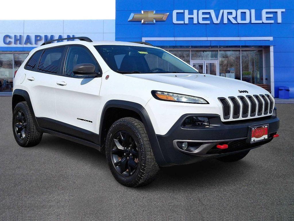 used 2015 Jeep Cherokee car, priced at $13,987