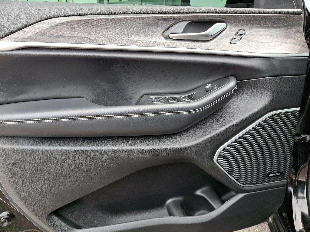 used 2021 Jeep Grand Cherokee L car, priced at $27,995