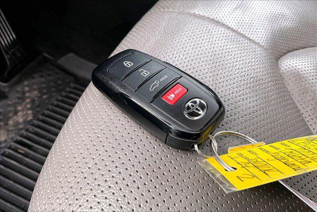 used 2024 Toyota Highlander car, priced at $44,000