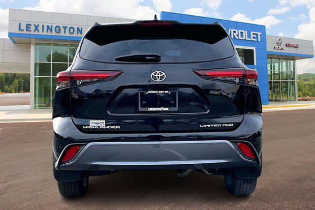 used 2024 Toyota Highlander car, priced at $44,000