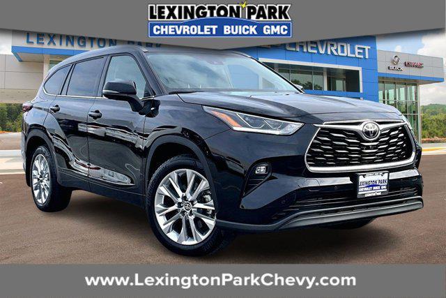 used 2024 Toyota Highlander car, priced at $44,000