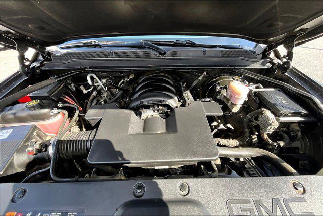 used 2020 GMC Yukon XL car, priced at $26,400