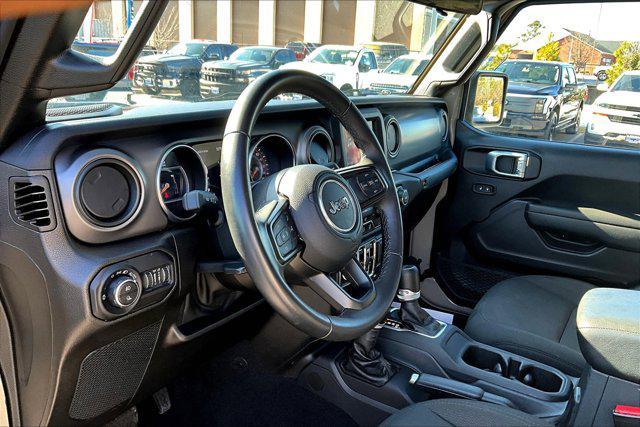 used 2022 Jeep Gladiator car, priced at $36,000