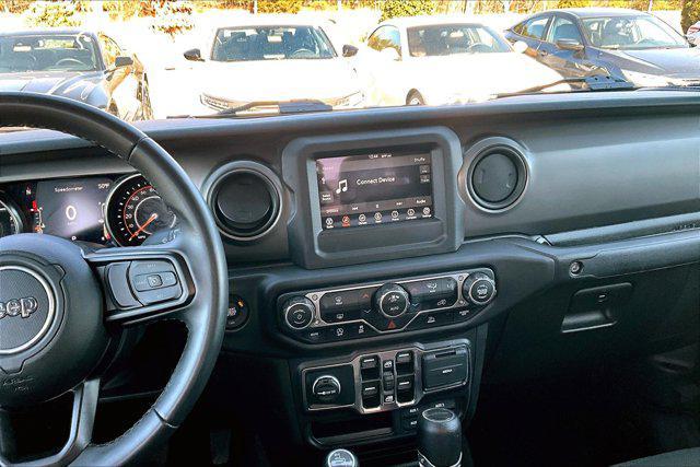 used 2022 Jeep Gladiator car, priced at $36,000