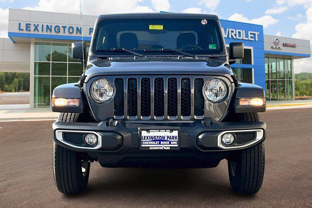 used 2023 Jeep Gladiator car, priced at $34,500