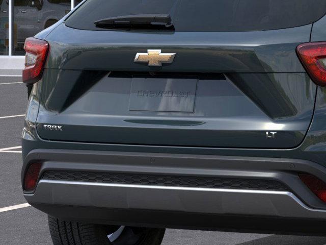 new 2025 Chevrolet Trax car