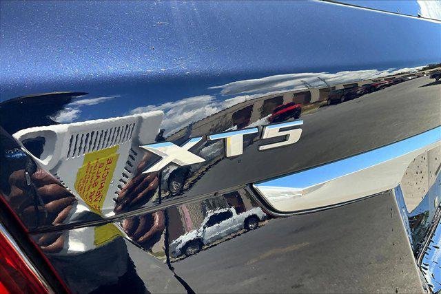used 2021 Cadillac XT5 car, priced at $28,000