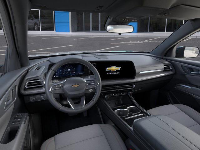 new 2025 Chevrolet Traverse car