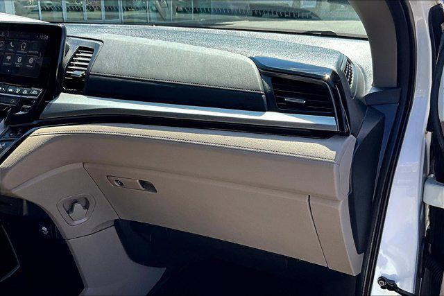 used 2019 Honda Odyssey car, priced at $24,000